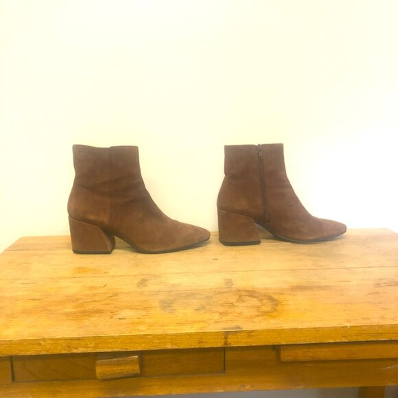Vagabond Olivia Suede Boot in Caramel Brown - Picture 3 of 11